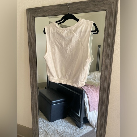 Zara white thick tank - Picture 3 of 3